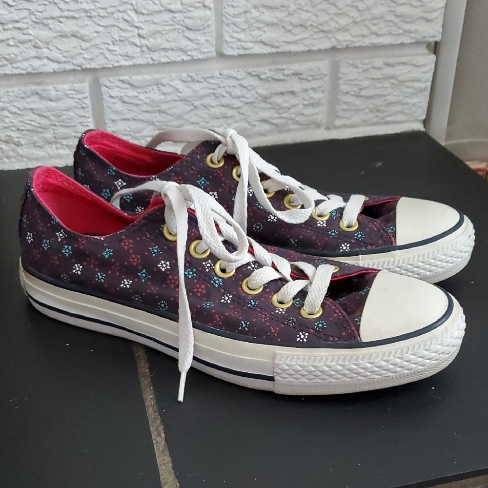 Converse Chuck Taylor All Star Wmns Patterned Purple Feminine Low Sneakers Sz 7